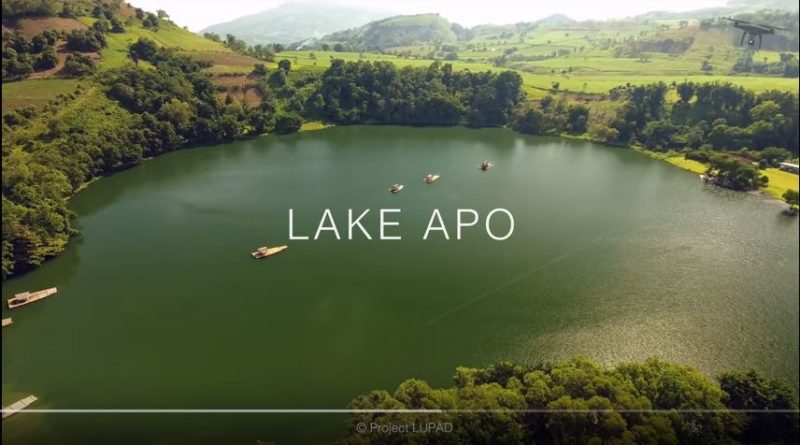 Die Philippinen im Video - Der Apo See in Valencia, in der Provinz Bukidnon in Luftaufnahmen
