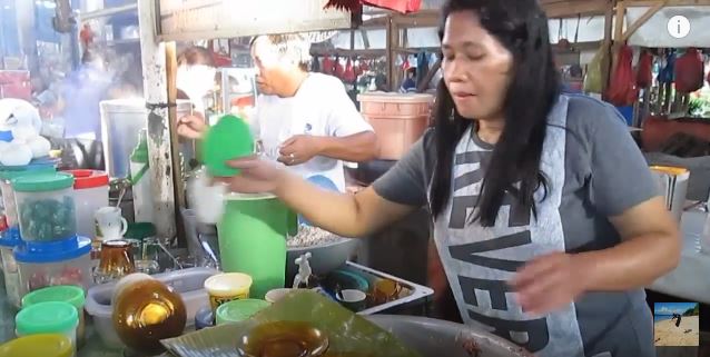 Die Philippinen im Video - Puto Maya & Sikwati auf dem Markt in Iligan zum Frühstück