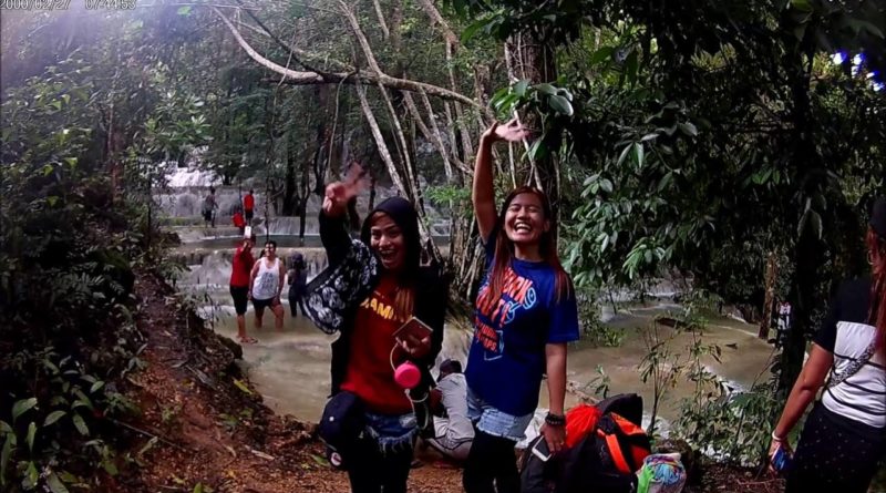 Die Philippinen im Video - Ein Besuch bei den Kaparkan Wasserfällen in Tineg in der Provinz Abra