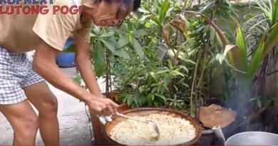 Die Philippinen im Video - Erdnüsse rösten