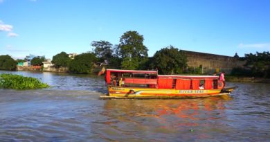 Die Philippinen im Video - Fahrt mit der Fähre auf dem Pasig Fluss in Manila
