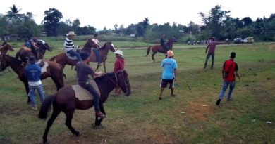Die Philippinen im Video - Pferderennen in Malaybalay